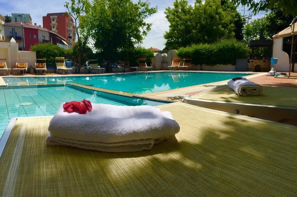 Mehari Rimini - Family Hotel Kültér fotó