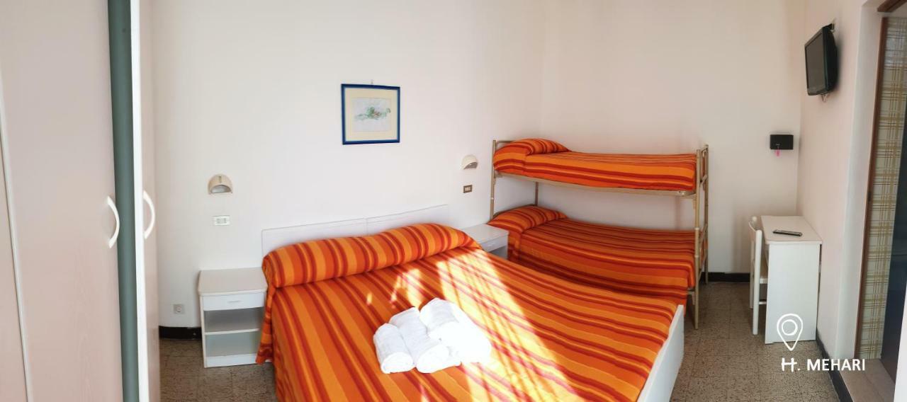 Mehari Rimini - Family Hotel Kültér fotó